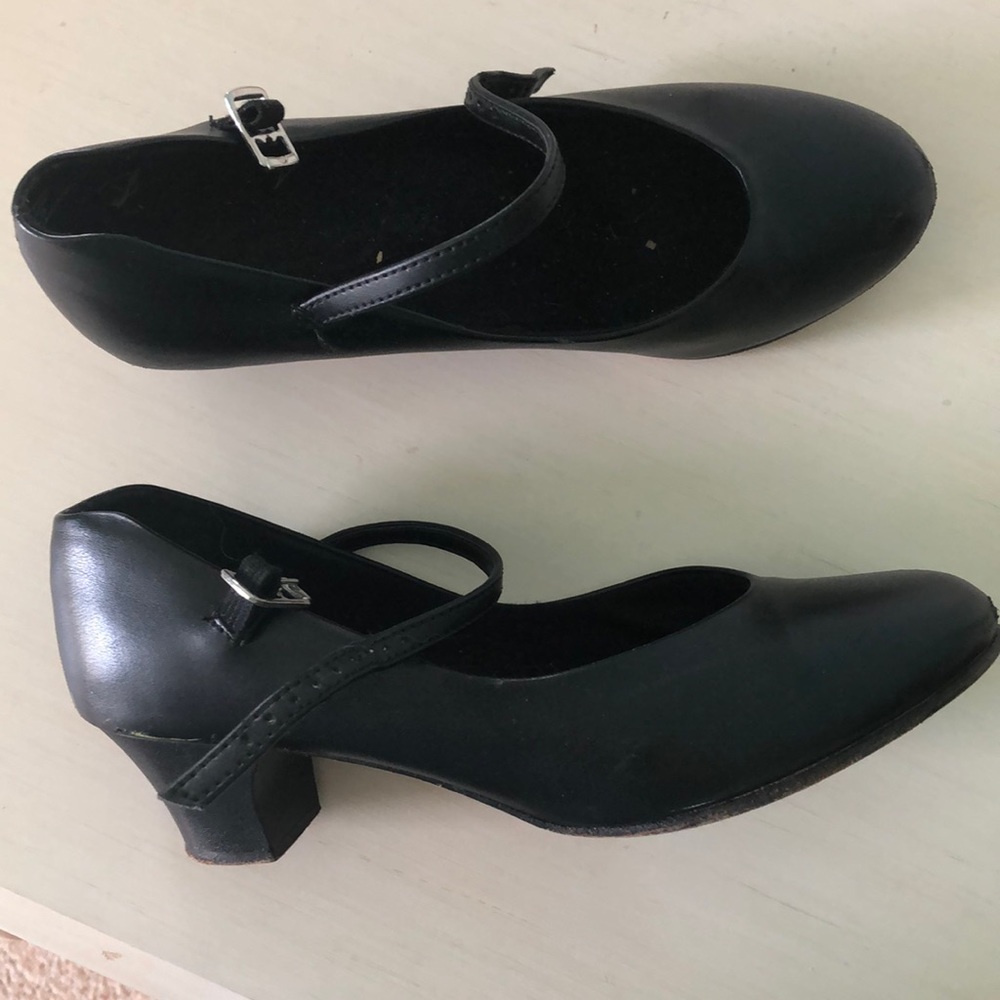 black capezio character shoes